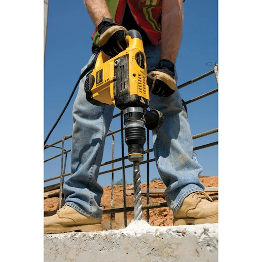 Dewalt SDS MAX EXTREME DRILL 25MM X 340 X 200 4 CUTTER - DT9424-QZ