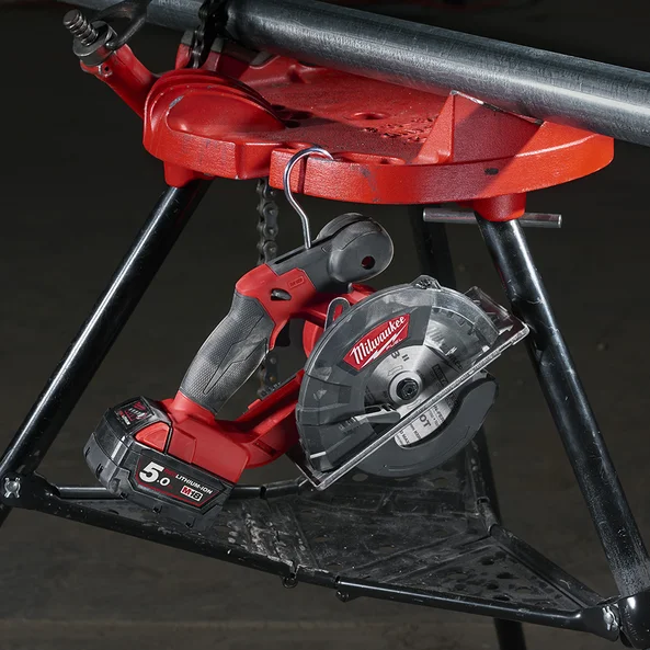Milwaukee M18 FUEL™ Metal Cutting Circular Saw (Tool Only) - M18FMCS-0 - Image 7