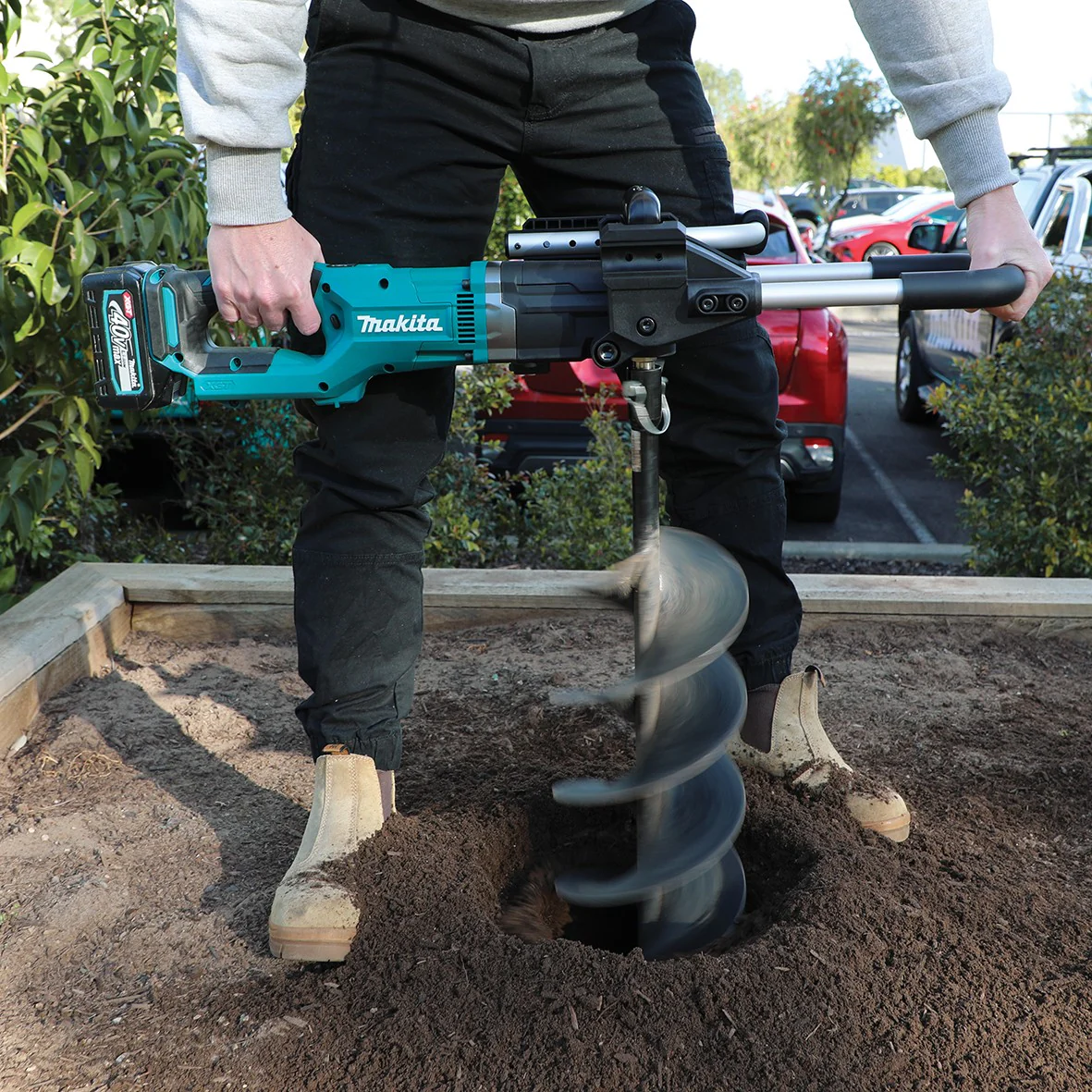 Makita 40V Max Brushless Earth Auger Kit - DG002GM101 - Image 2