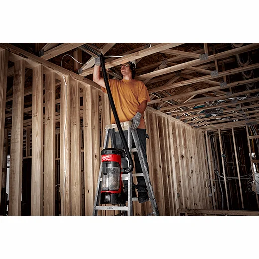 Milwaukee M18 FUEL™ 3-in-1 Backpack Vacuum (Tool Only) - M18FBPV-0 - Image 3