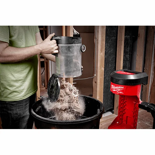 Milwaukee M18 FUEL™ 3-in-1 Backpack Vacuum (Tool Only) - M18FBPV-0 - Image 4