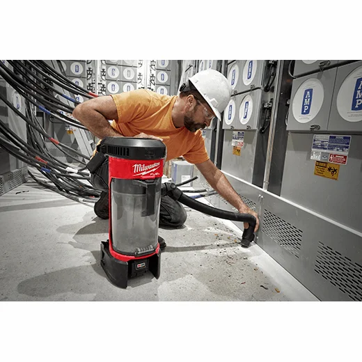 Milwaukee M18 FUEL™ 3-in-1 Backpack Vacuum (Tool Only) - M18FBPV-0 - Image 7