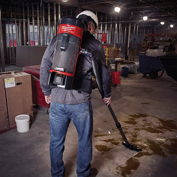 Milwaukee M18 FUEL™ 3-in-1 Backpack Vacuum (Tool Only) - M18FBPV-0 - Image 9